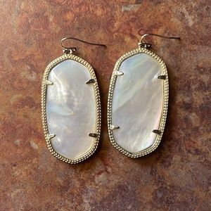 Kendra Scott mother of Pearl Danielle earrings